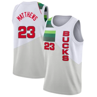 Youth Wesley Matthews Milwaukee Bucks White Swingman 2018/19 Jersey - Earned Edition